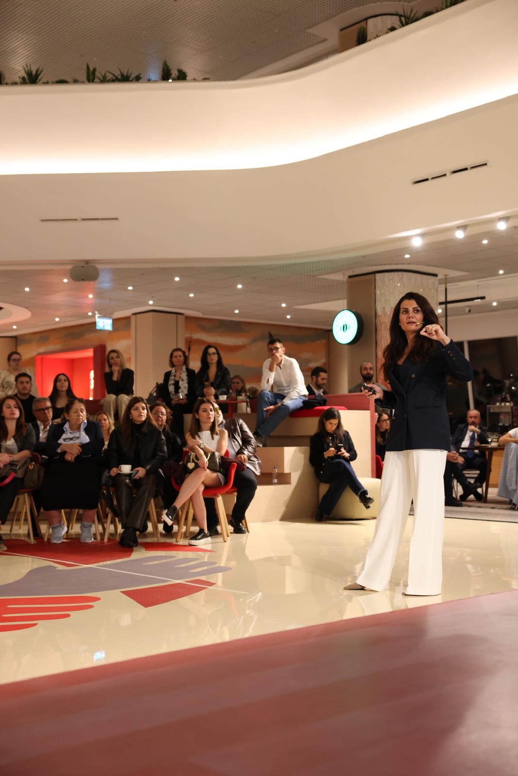 WhatsApp Image 2025-10-21 at 20.27.00